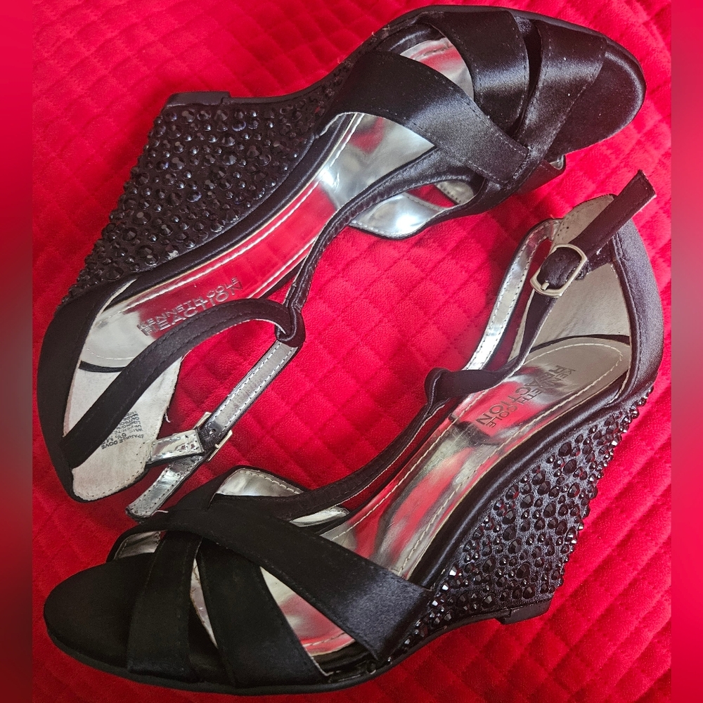 Elegant Black Wedge Sandals